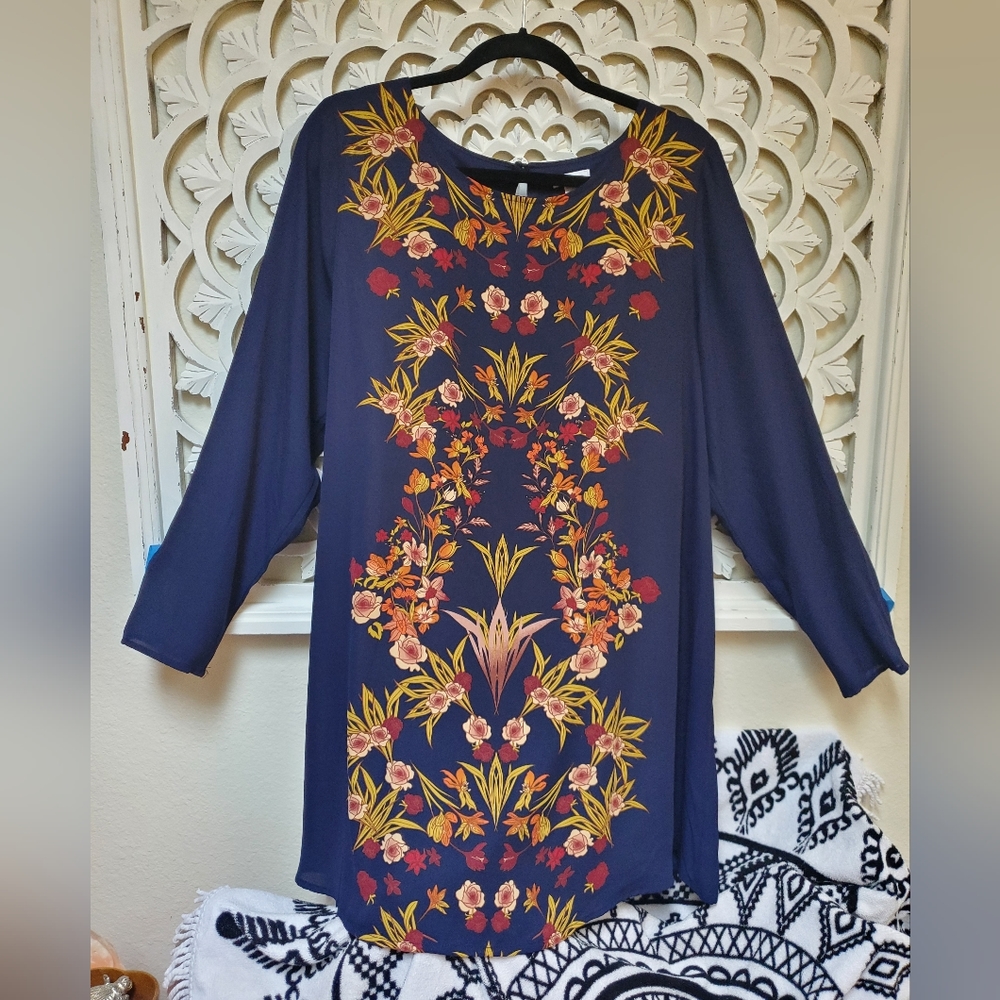 Xhiliration XXL Art Flower Navy Mini Dress